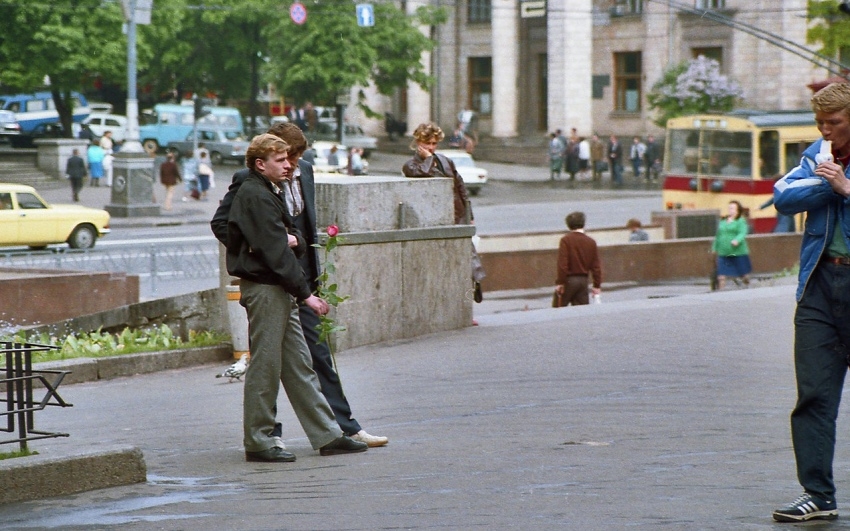 как жили в ссср в 80 годы