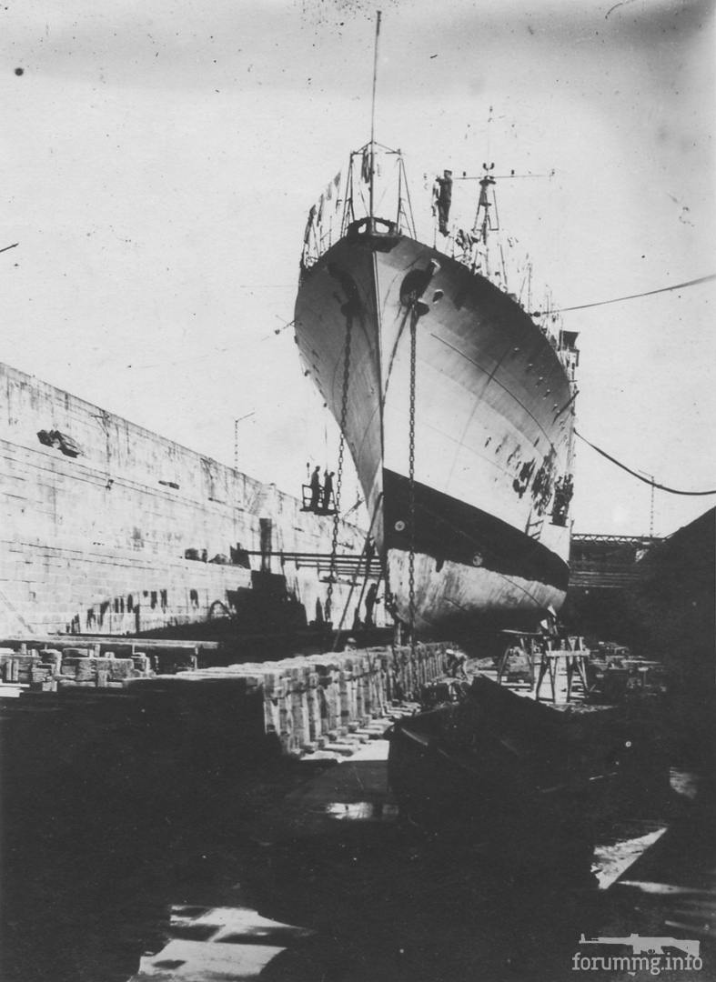 115957 - Эсминец Guepard в доке Лориана, 1928 г.