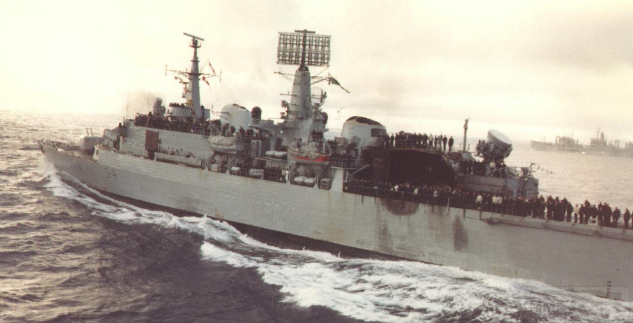 12149 - HMS Glamorgan (D19)