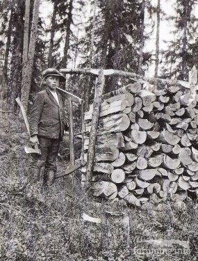 121970 - Топори бойові і не тільки.