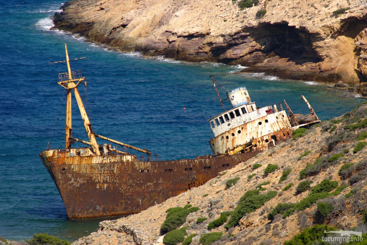 124500 - Shipwreck / Как умирают корабли.....