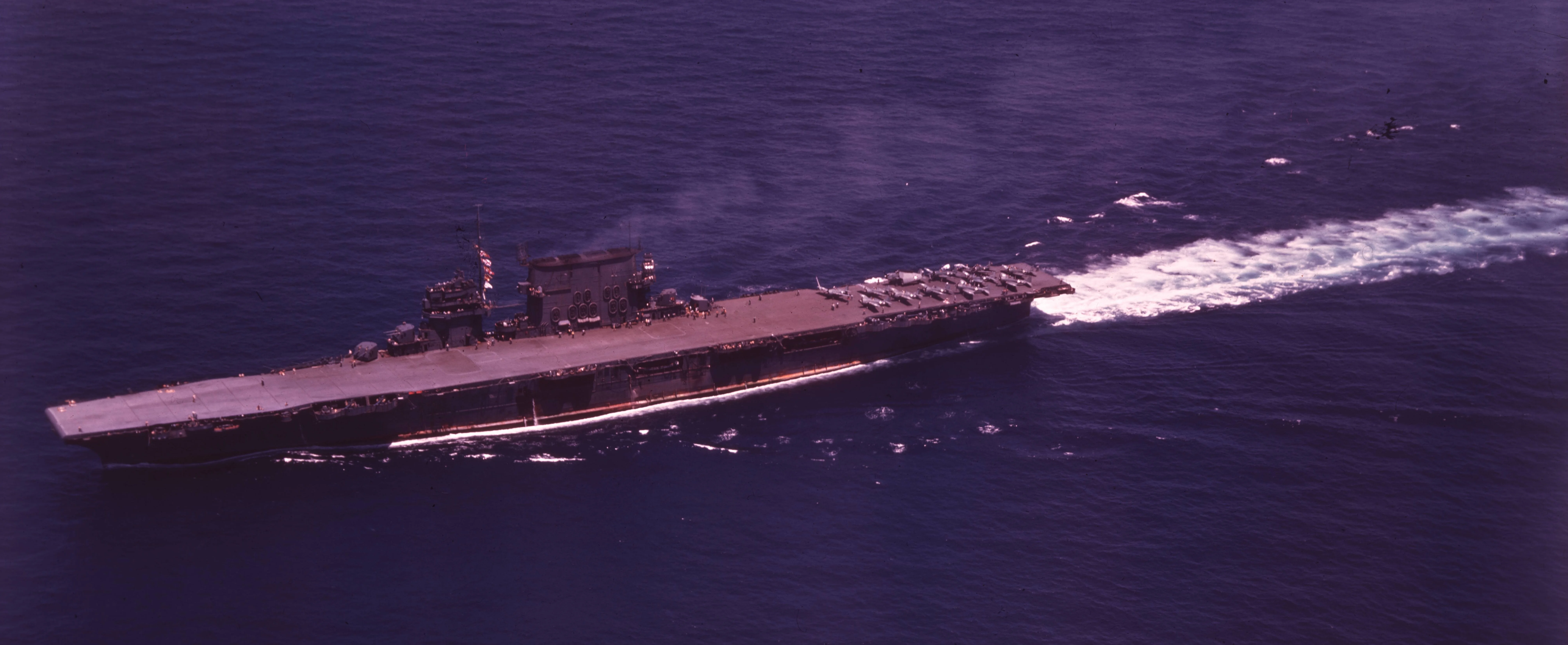 126440 - USS Saratoga (CV-3), 1942 г.