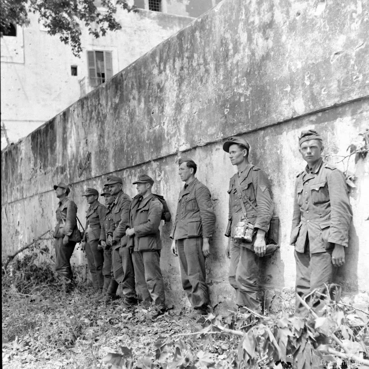 127541 - Военное фото 1939-1945 г.г. Западный фронт и Африка.