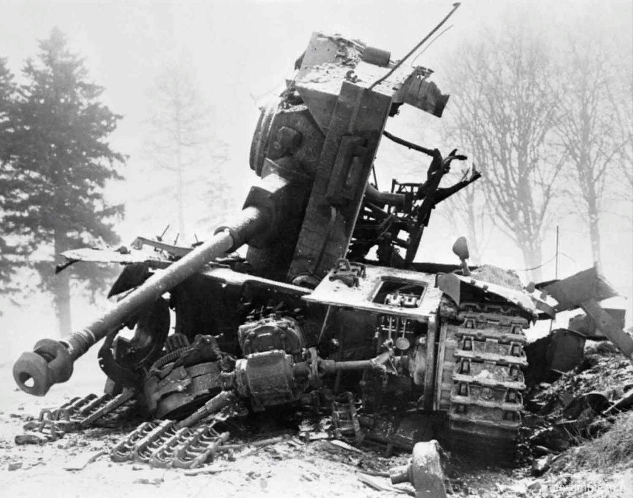 139857 - Achtung Panzer!