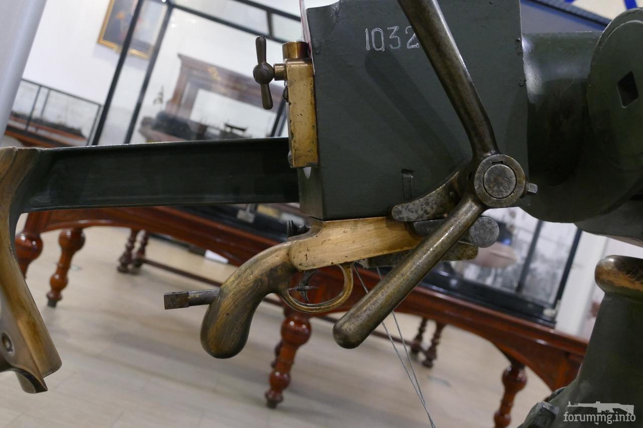 140274 - Корабельные пушки-монстры в музеях и во дворах...