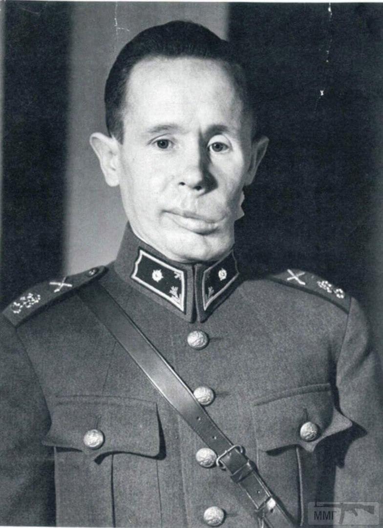 15912