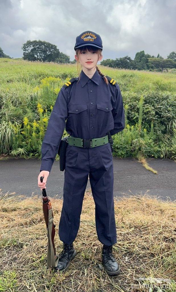 165749 - Феминизация войны