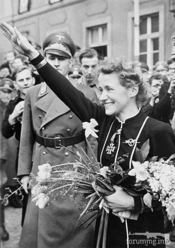 166547 - Феминизация войны (65.91 КБ) 8 просмотров 166547 - Феминизация войны