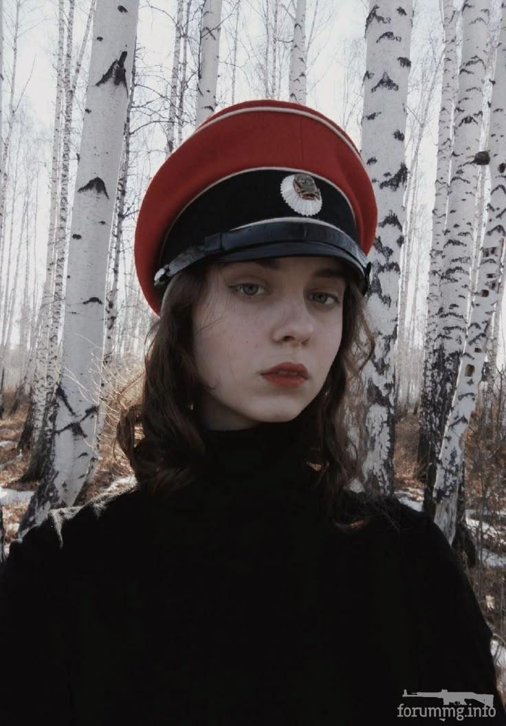 166690 - Феминизация войны