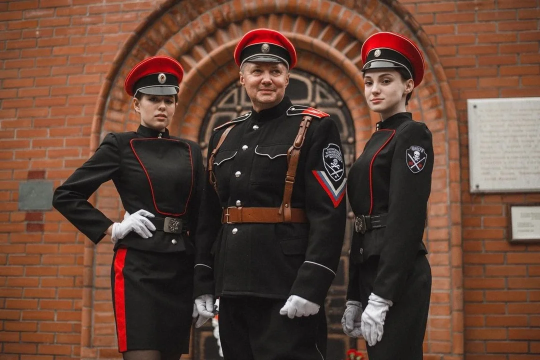 166691 - Феминизация войны