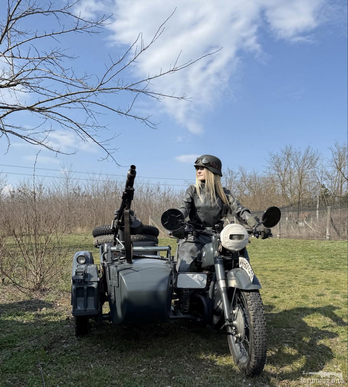 167536 - Феминизация войны