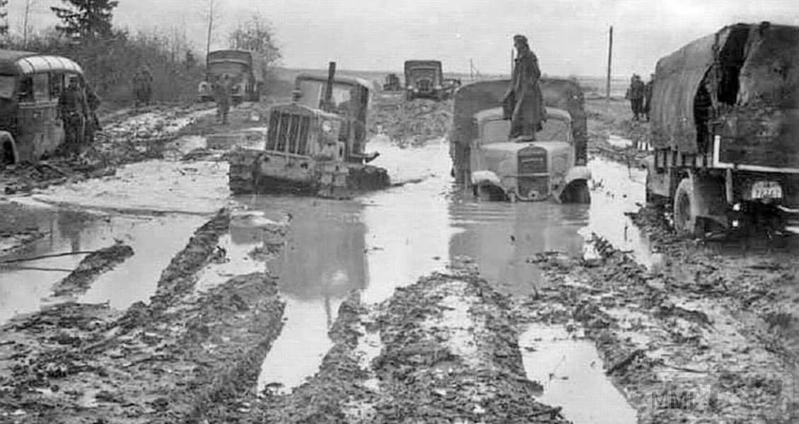 16881 - Военное фото 1941-1945 г.г. Восточный фронт.