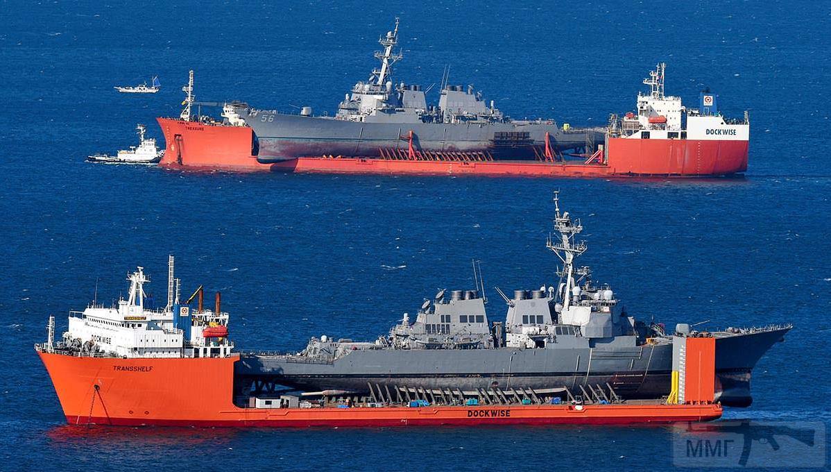 17550 - USS John S. McCain (DDG-56) и USS Fitzgerald (DDG-62)