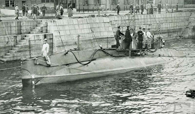 31064 - Подводные лодки того времени.