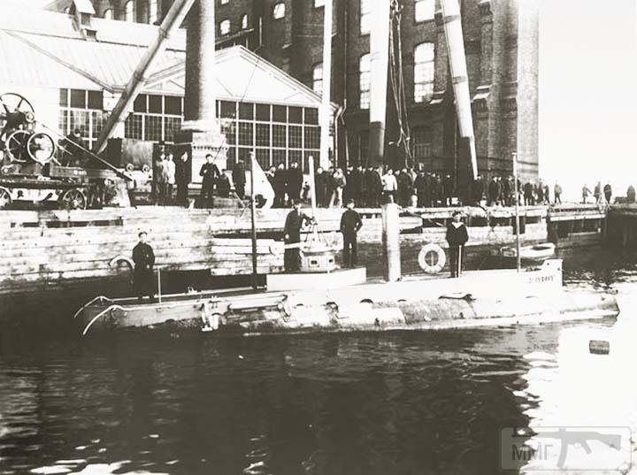 31069 - Подводные лодки того времени.