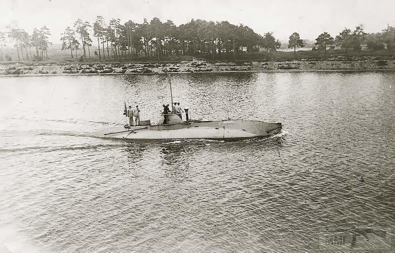 31071 - Подводные лодки того времени.