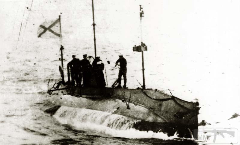 31077 - Подводные лодки того времени.