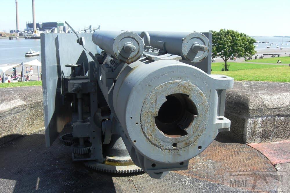 35009 - BL 6-inch Mk VII naval gun