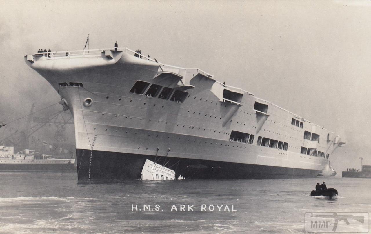 36149 - HMS Ark Royal после спуска на воду 13 апреля 1937 г.