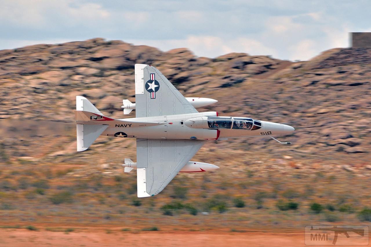 37172 - TA-4J Skyhawk