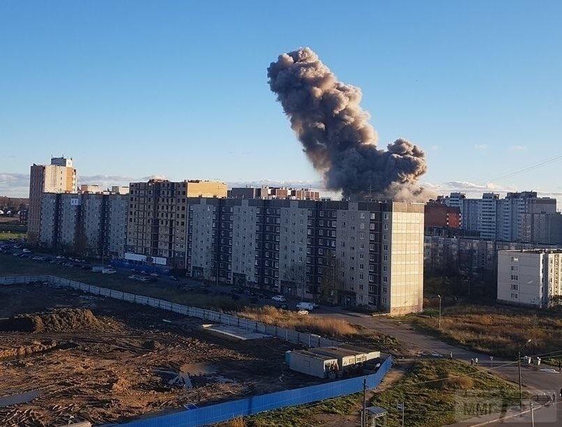 52530