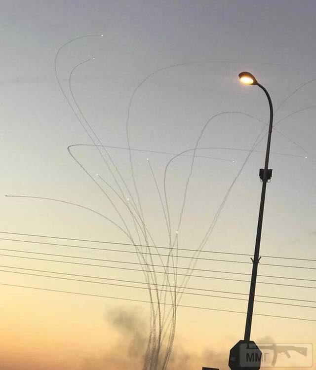 54774
