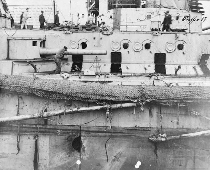 3912 - Battlecruiser SMS Seydlitz of the Imperial German Navy after the Battle of Jutland