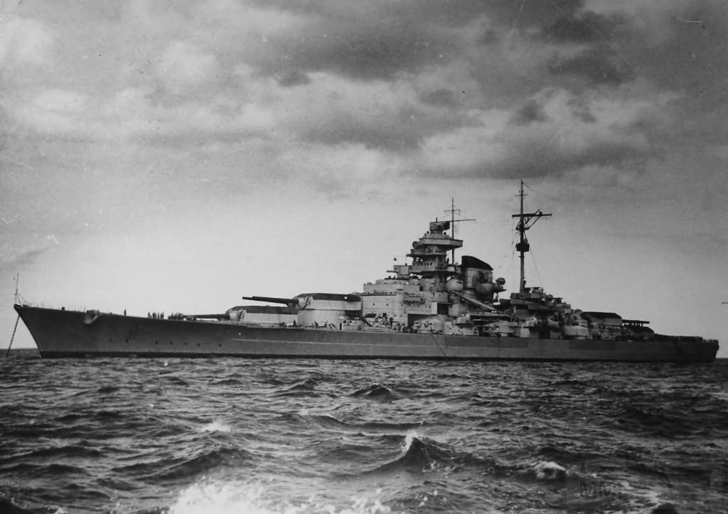 4114 - German battleship Tirpitz