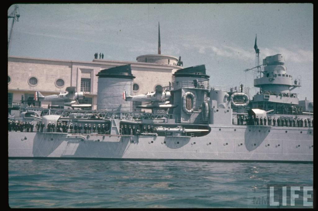 4231 - Italian light cruiser Giuseppe Garibaldi