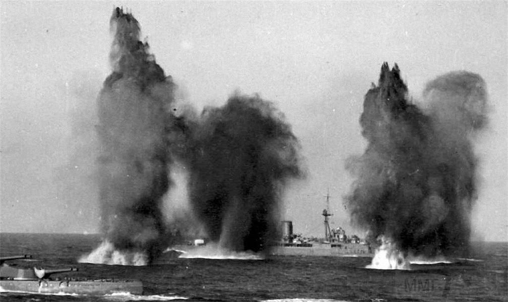 4479 - HMS Hood and Valiant under attack, along with HMS Ark Royal, from whose flight deck the photo was taken, by Italian SM79 bombers, in the Western Mediterranean on 9 July 1940.