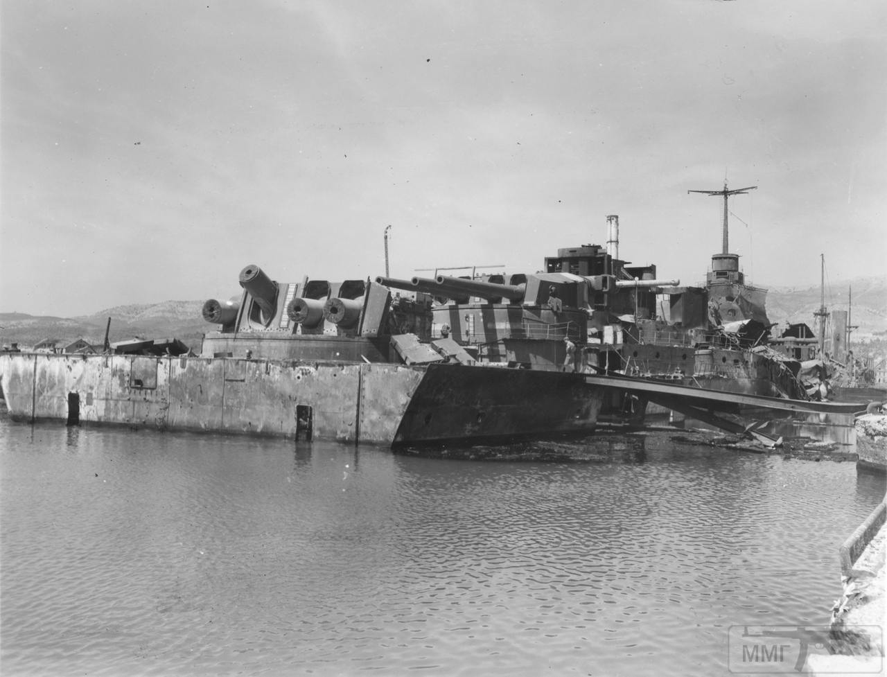 68047