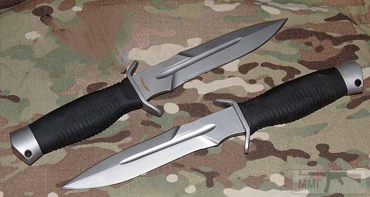 51349 - Боевые ножи ближнего боя.