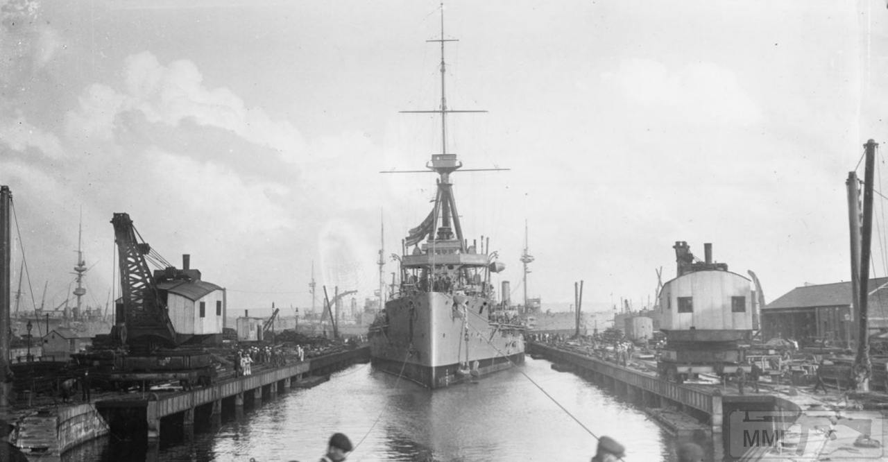 56849 - HMS Dreadnought