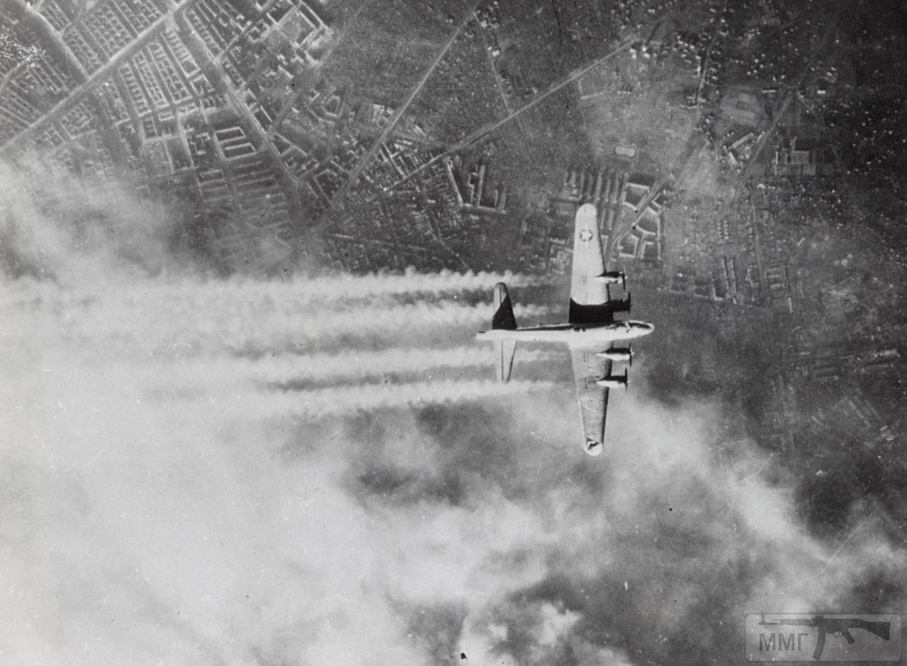 56872 - Стратегические бомбардировки Германии и Японии