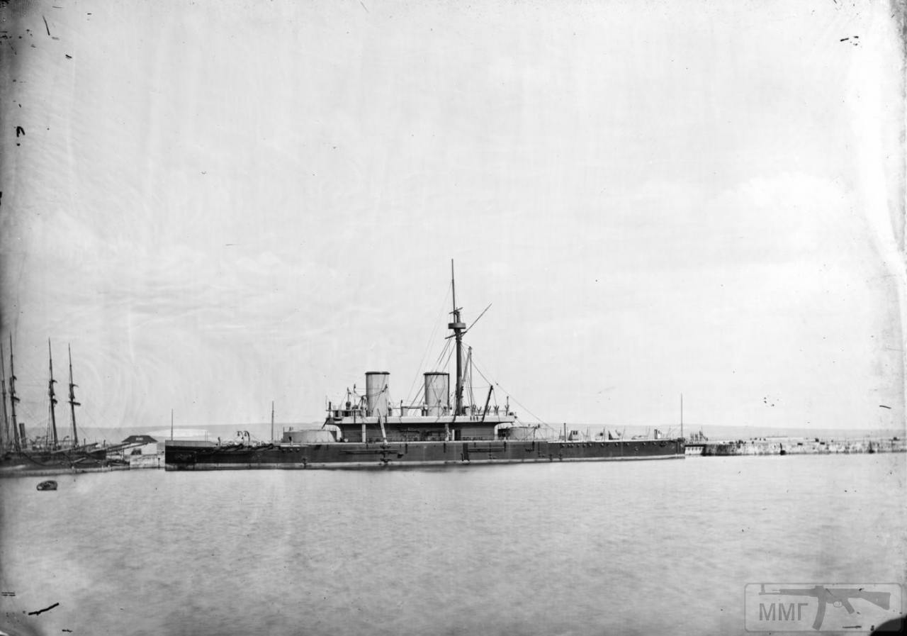 56886 - HMS Dreadnought