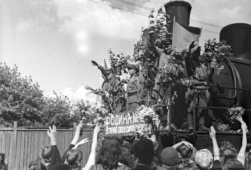 59957 - Военное фото 1941-1945 г.г. Восточный фронт.