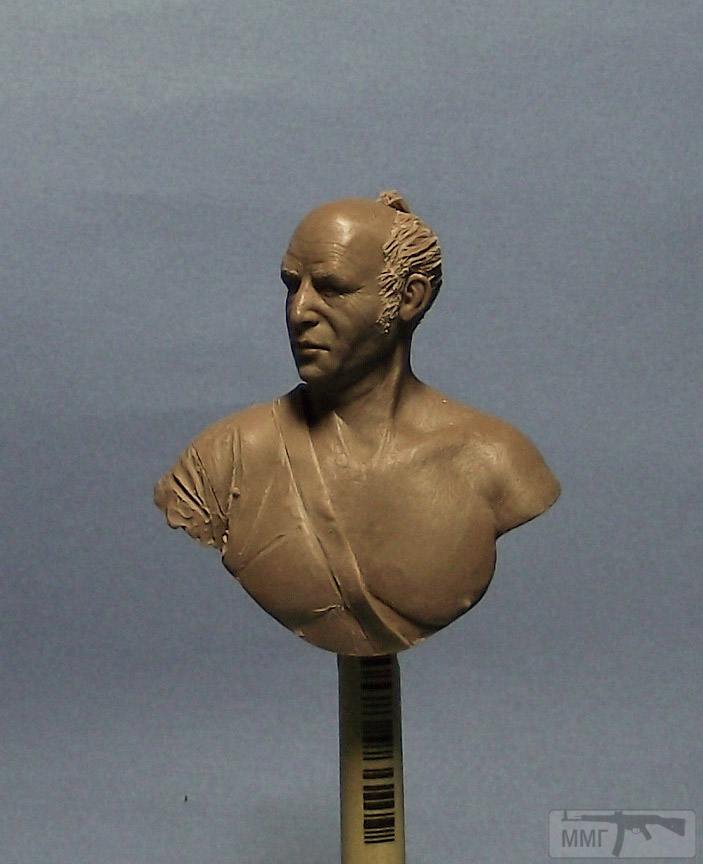 61295 - Скульптуры.