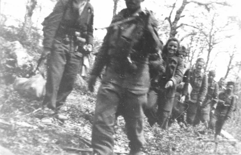 69447 - Женщины на войне.