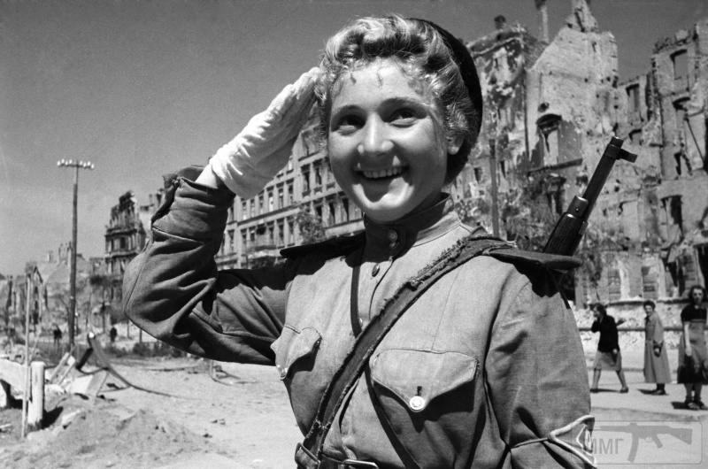 69688 - Женщины на войне.