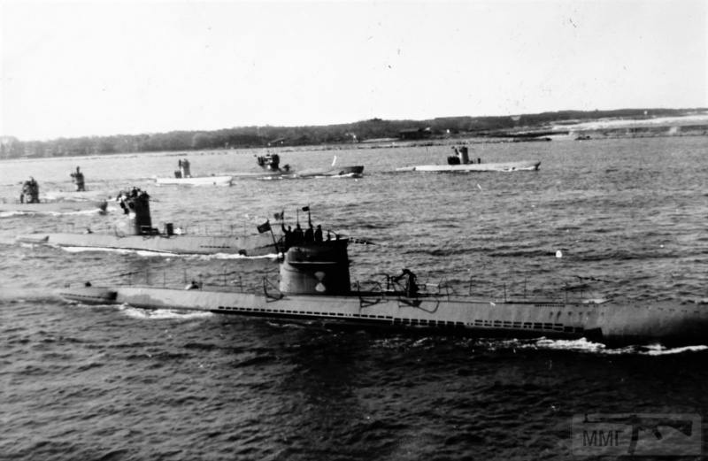 70699 - Волчьи Стаи - Германские подводные лодки двух мировых войн