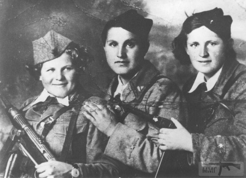 72460 - Женщины на войне.