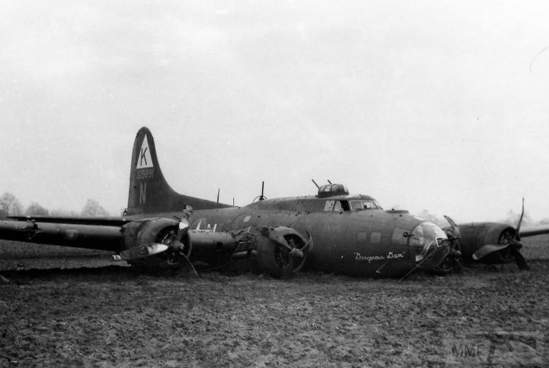 72644 - B-17 «Летающая крепость»