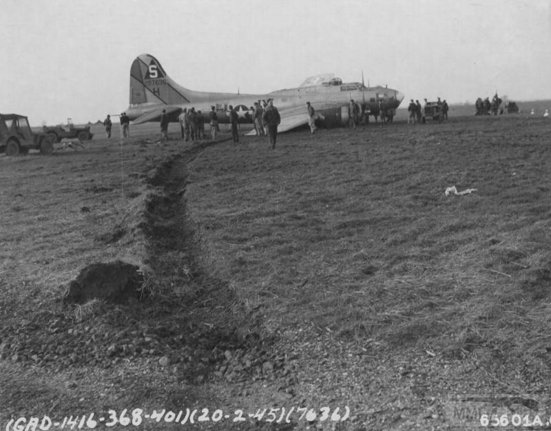 74876 - B-17 «Летающая крепость»