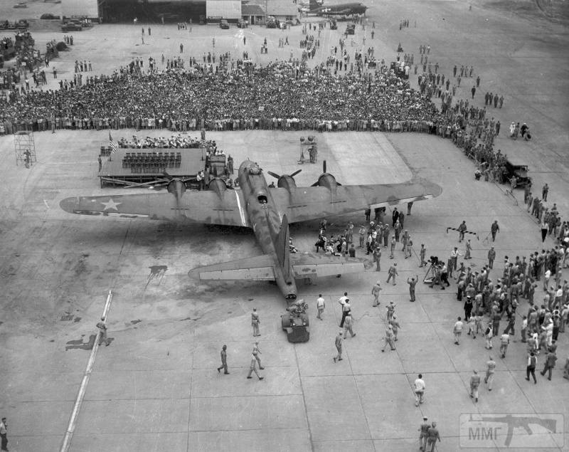 75602 - B-17 «Летающая крепость»