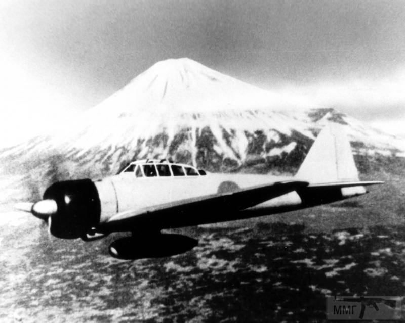 75608 - Японський палубний винищувач A6M «Зеро»