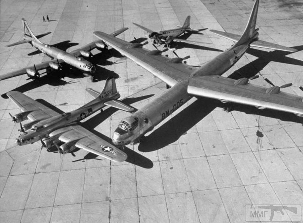Б 36 размеры. Самолёт Convair b 36. Самолет b-29 Superfortress. Boeing b-54 Ultrafortress. Convair b-36 кабина.