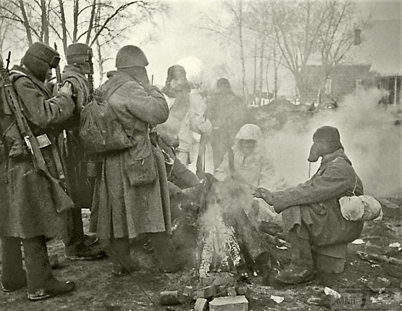 14 октября 1941 года. Солдаты вермахта под Москвой 1941г.. Солдат красной армии 1941-1945.