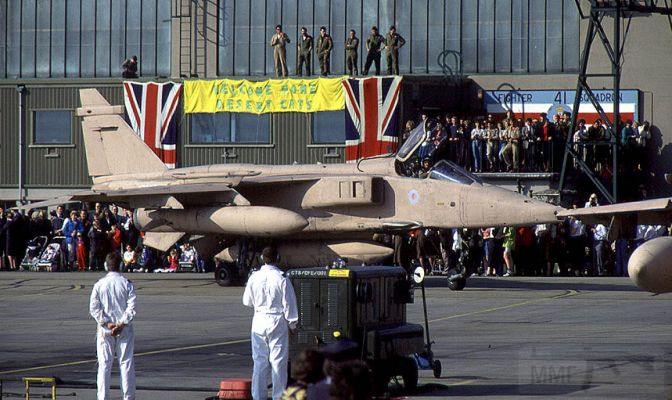 8793 - Британские самолеты Jaguar GR-1A в операции "Буря в пустыне" 1991 г.