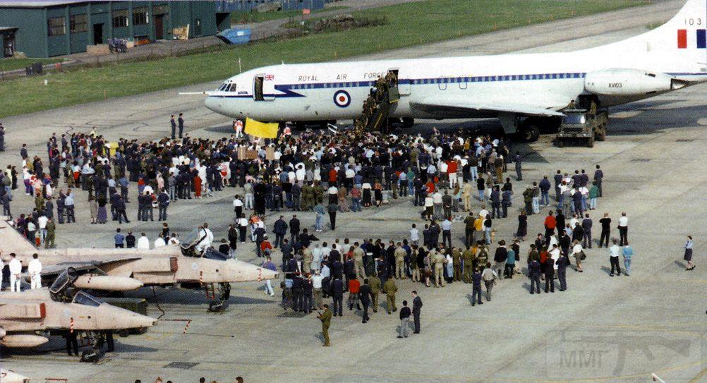 8800 - Британские самолеты Jaguar GR-1A в операции "Буря в пустыне" 1991 г.