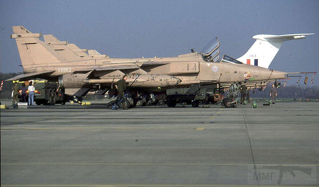 8803 - Британские самолеты Jaguar GR-1A в операции "Буря в пустыне" 1991 г.